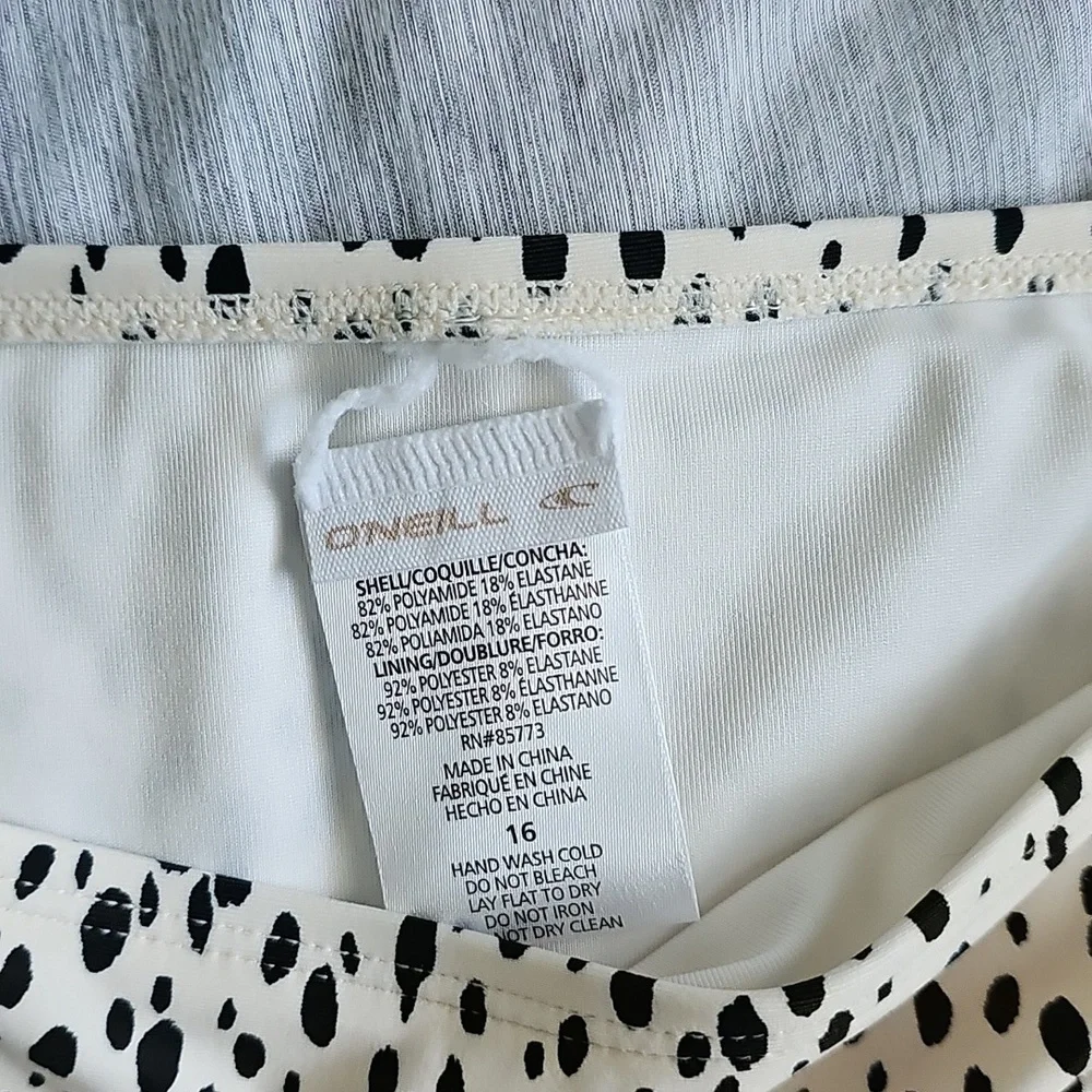 NWOT O'NEILL Dalmatian Print Bikini Bottoms Size 16 (Girls)